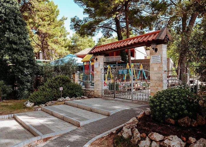 马蒂尔德海滩度假村 酒店 3*