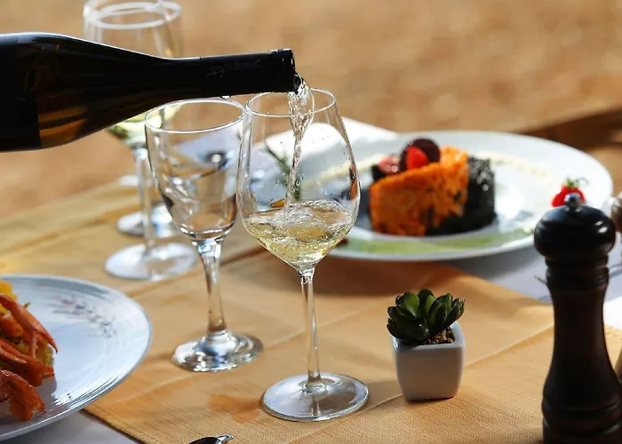 马蒂尔德海滩度假村 酒店 沃迪切